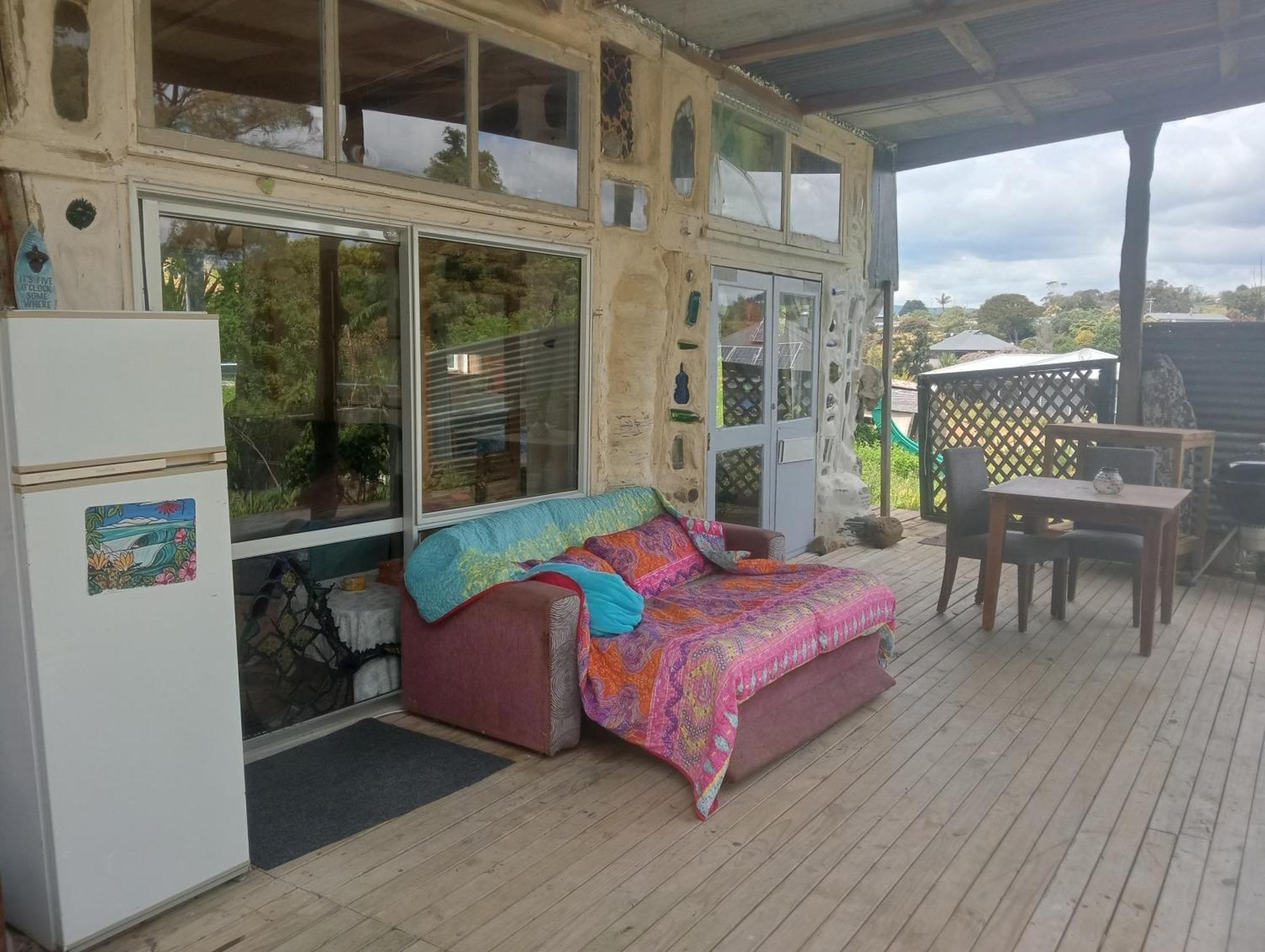 The Mud House Hotel Raglan Exterior foto